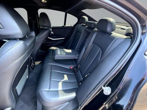 Used 2020 BMW 330i xDrive Sedan w/ Convenience Package AWD/4WD image 18
