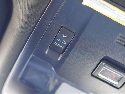 Used 2023 Lexus IS 350 F Sport image 42