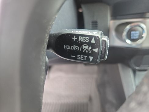 Certified 2023 Toyota Tacoma SR5 AWD/4WD image 27