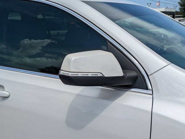 Used 2020 GMC Acadia SLT w/ Driver Alert Package II FWD image 12