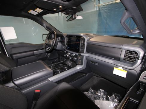 New 2025 Ford F150 XLT w/ Equipment Group 302A MID image 20