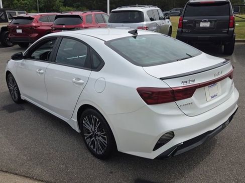 Used 2024 Kia Forte GT-Line w/ GT-Line Premium Package FWD image 10