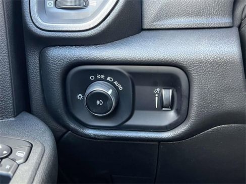 New 2026 RAM 5500 Tradesman w/ Chrome Appearance Group image 27