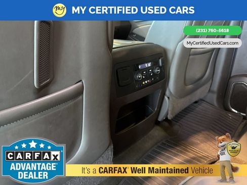 Used 2016 GMC Yukon Denali w/ Open Road Package AWD/4WD image 25