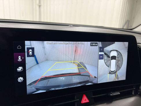 Used 2024 Kia Sportage SX image 16