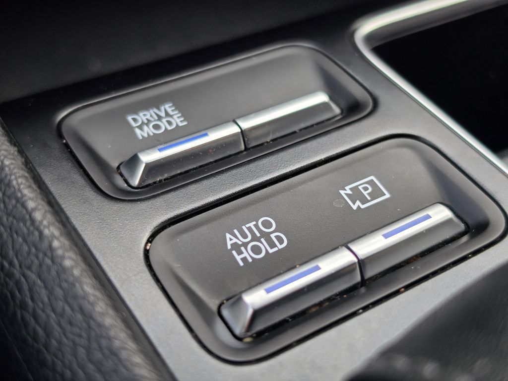 Used 2024 Hyundai Sonata SEL FWD image 21