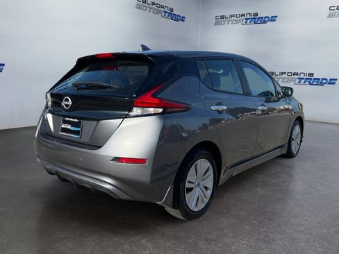 Used 2024 Nissan Leaf S image 5