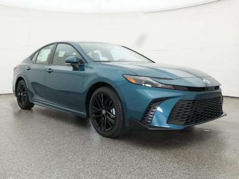 New 2026 Toyota Camry SE image 30