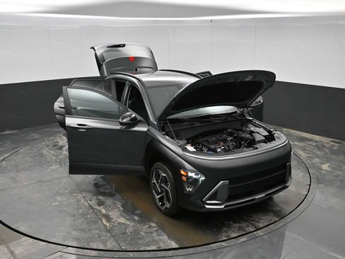 New 2026 Hyundai Kona SEL Premium image 38