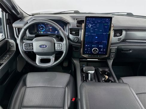 Used 2024 Ford F150 Lightning Lariat image 24