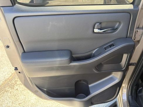 Used 2022 Nissan Frontier Pro-X w/ Pro-X Premium Package RWD image 20