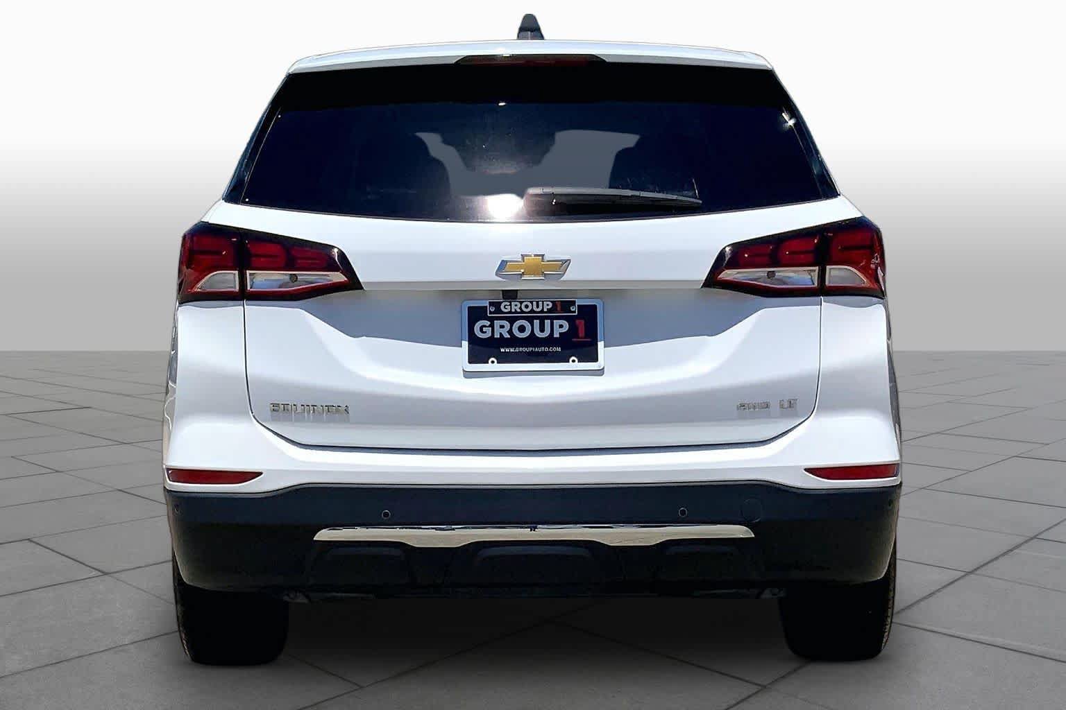 Used 2024 Chevrolet Equinox LT AWD/4WD image 5