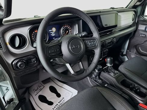 New 2026 Jeep Wrangler Unlimited Sport AWD/4WD image 9