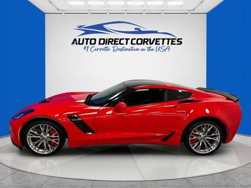 Used 2016 Chevrolet Corvette Z06 w/ 3LZ Preferred Equipment Group RWD image 8