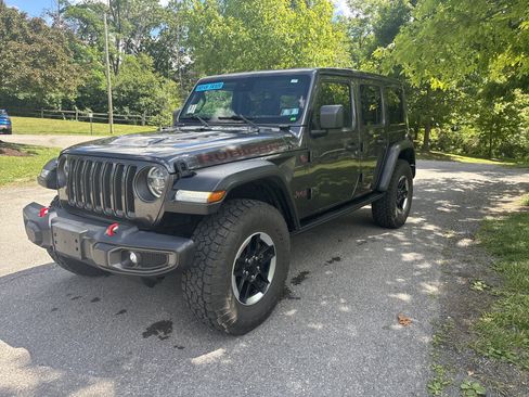 Used 2021 Jeep Wrangler Unlimited Rubicon AWD/4WD image 8