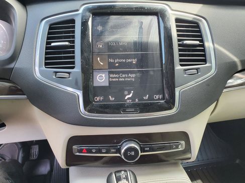 Used 2019 Volvo XC90 T6 Momentum w/ Advanced Package AWD/4WD image 35