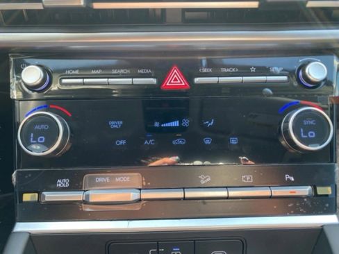 New 2026 Hyundai Santa Fe SE FWD image 25