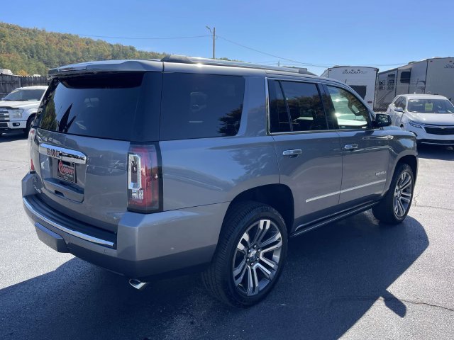 Certified 2019 GMC Yukon Denali w/ Denali Ultimate Package RWD image 4