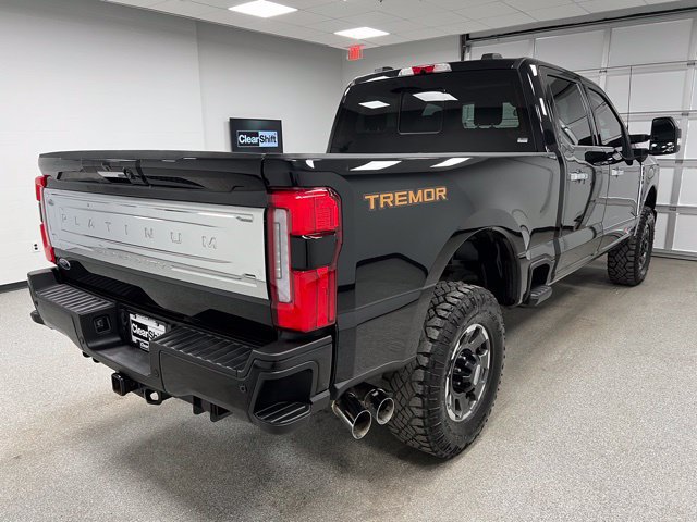 Used 2023 Ford F350 Platinum w/ Tremor Off-Road Package AWD/4WD image 9