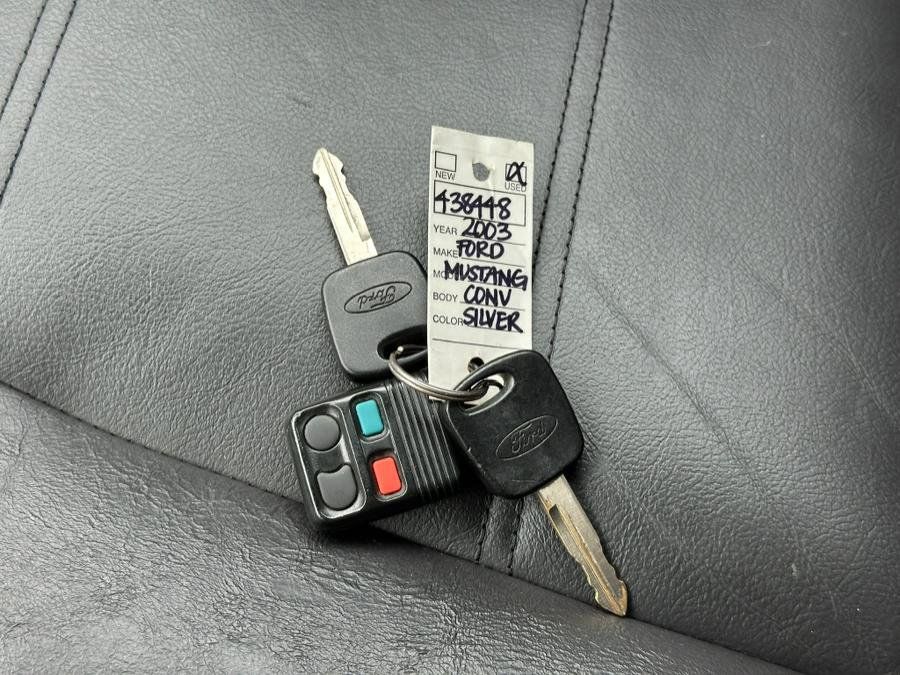 Used 2003 Ford Mustang Premium RWD image 33
