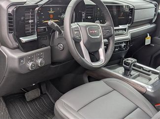 New 2026 GMC Sierra 1500 SLT w/ SLT Premium Plus Package AWD/4WD video 3