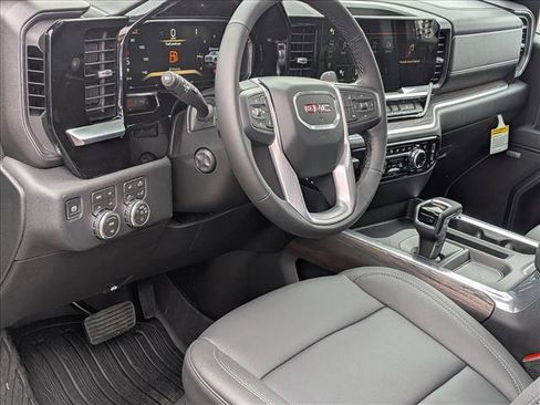 New 2026 GMC Sierra 1500 SLT w/ SLT Premium Plus Package AWD/4WD image 3