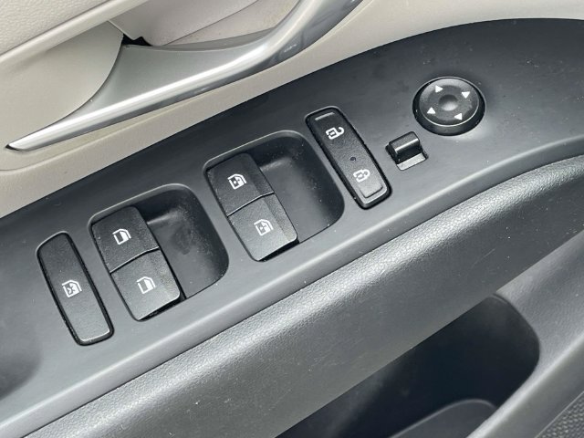 Used 2024 Hyundai Tucson SEL FWD image 18