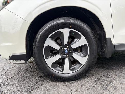 Used 2018 Subaru Forester 2.5i Limited w/ Popular Package #2 AWD/4WD image 12