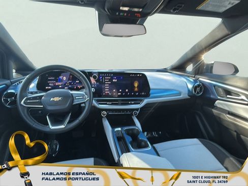 Certified 2025 Chevrolet Equinox EV LT image 23