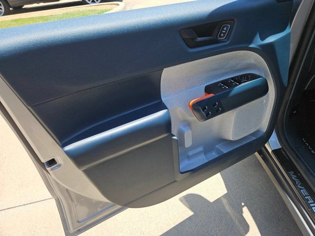 Used 2023 Ford Maverick XLT FWD image 16