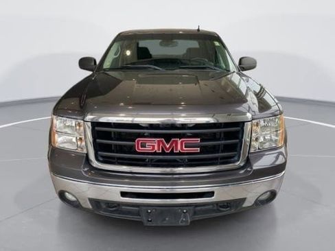 Used 2011 GMC Sierra 1500 SLE w/ Power Tech Package image 9