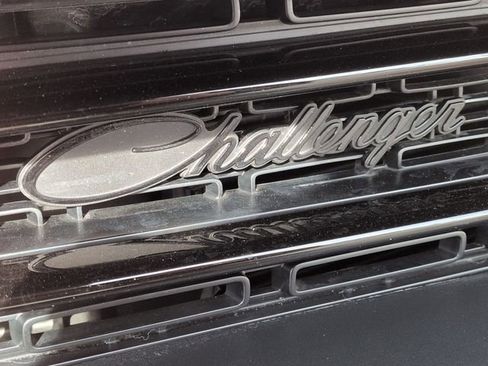 Used 2023 Dodge Challenger R/T w/ Plus Package image 35