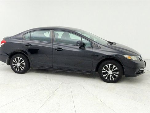 Used 2013 Honda Civic LX image 9