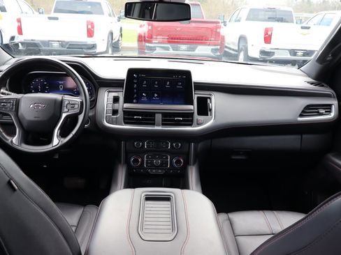 Used 2024 Chevrolet Tahoe RST AWD/4WD image 17