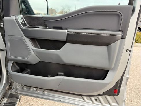 Used 2024 Ford F150 XLT image 12