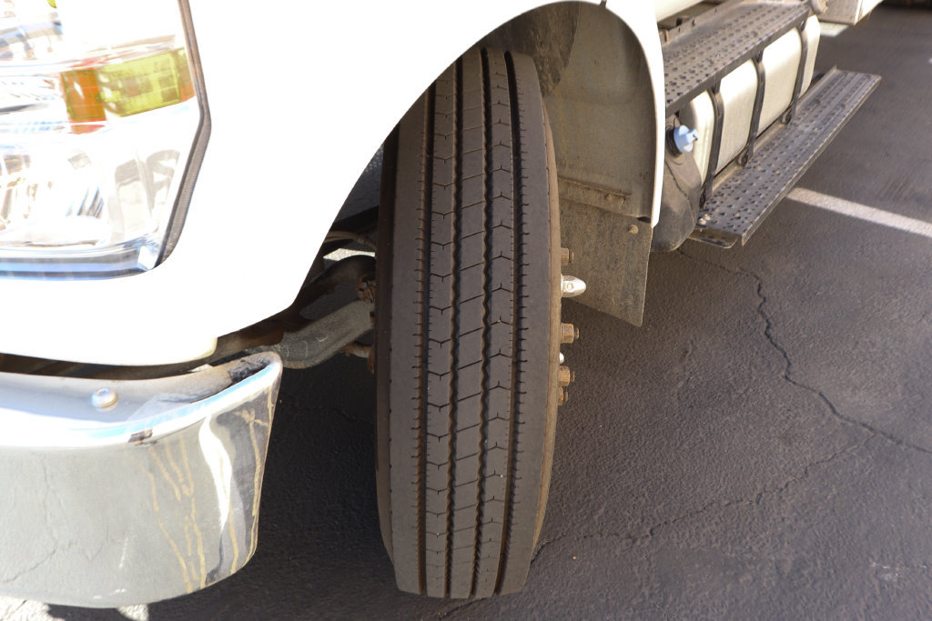 Used 2022 Ford F650 2WD Crew Cab Super Duty image 43