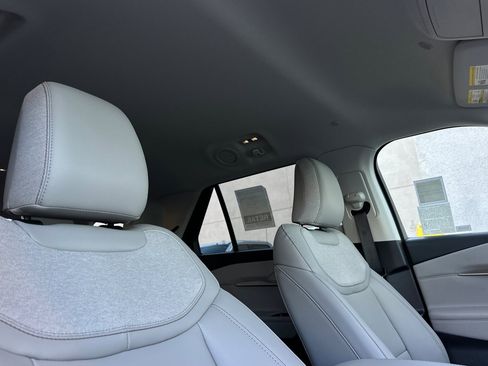 New 2026 Ford Explorer Active w/ Active Comfort Package image 17