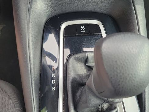 Used 2024 Toyota Corolla LE FWD image 33