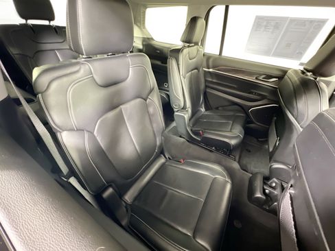 Used 2021 Jeep Grand Cherokee L Limited image 27