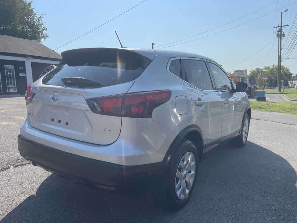 Used 2019 Nissan Rogue Sport S AWD/4WD image 7