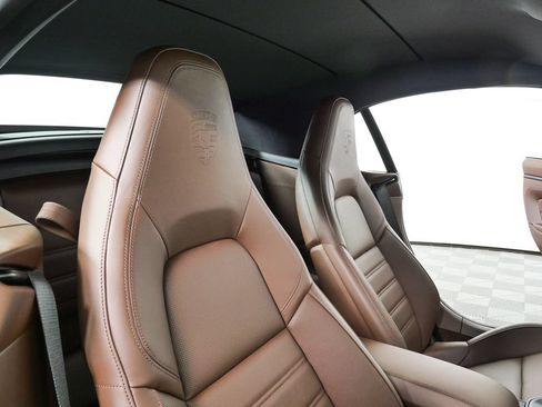 Certified 2026 Porsche 911 Carrera 4 GTS AWD/4WD image 20