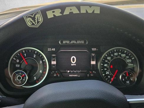 Used 2022 RAM 2500 Big Horn w/ Level C Equiment Group AWD/4WD image 11