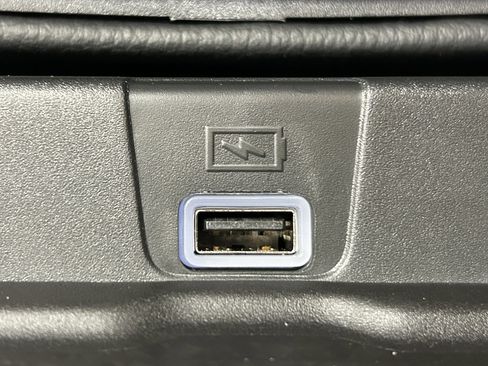 Used 2025 RAM 1500 Big Horn AWD/4WD image 36