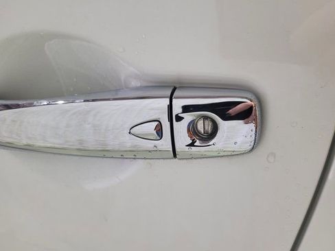 Used 2018 Nissan Murano SL image 24