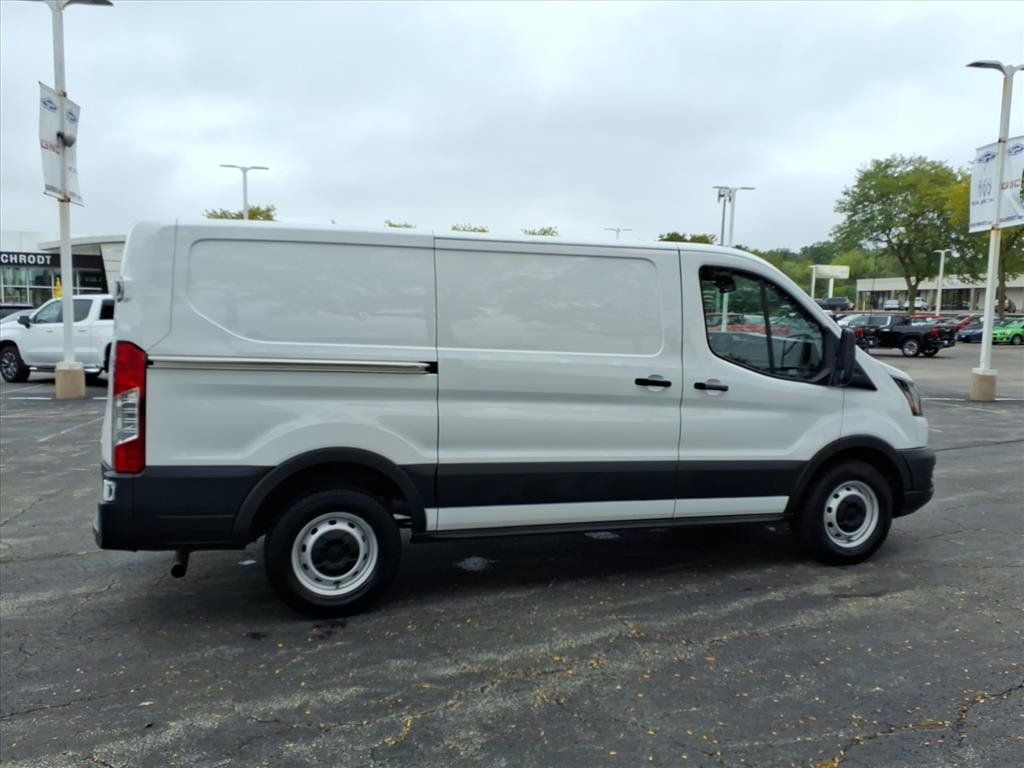 Used 2024 Ford Transit 150 Low Roof RWD image 8