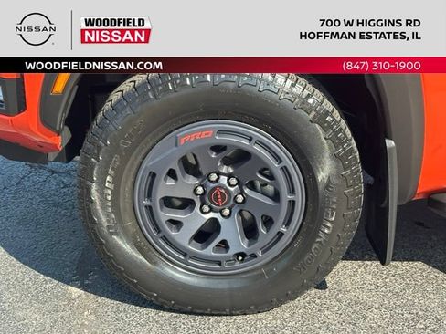 Certified 2025 Nissan Frontier PRO-4X w/ Pro Premium Package AWD/4WD image 8