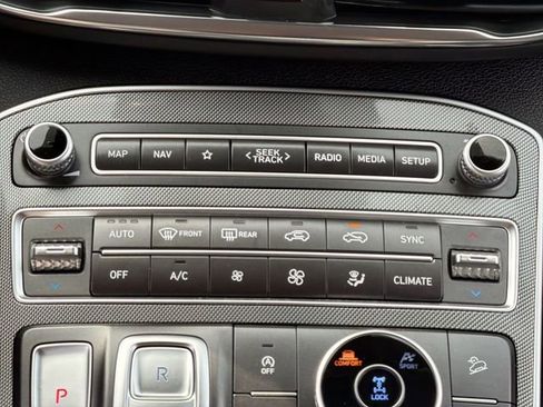 Used 2023 Hyundai Santa Fe SEL w/ Cargo Package AWD/4WD image 18