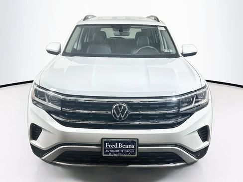 Certified 2023 Volkswagen Atlas SE AWD/4WD image 2