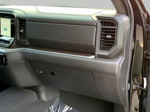 Used 2026 Chevrolet Silverado 1500 RST RWD image 18