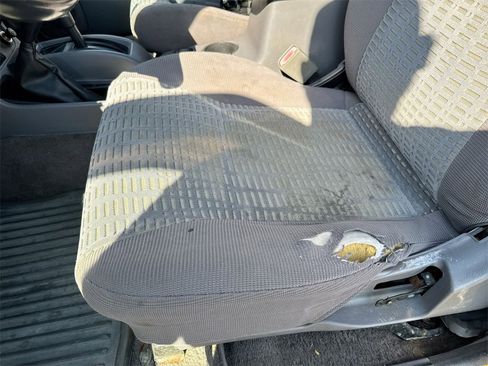 Used 2000 Nissan Xterra XE image 37